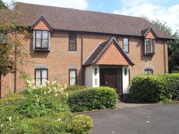 2 bed House (unspecified) for rent in Tadley. From Belvoir - Tadley