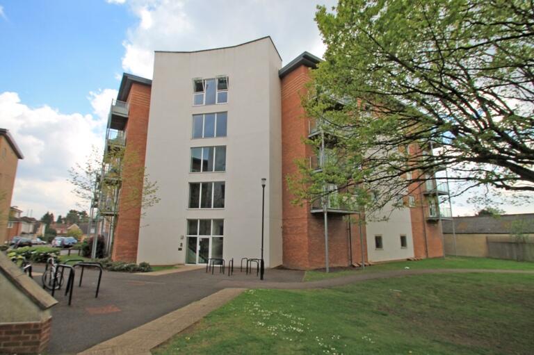 2 bed 1st Floor Flat for rent in Watford. From Belvoir - Watford 2 bed 1st Floor Flat for rent in Watford. From Belvoir - Watford