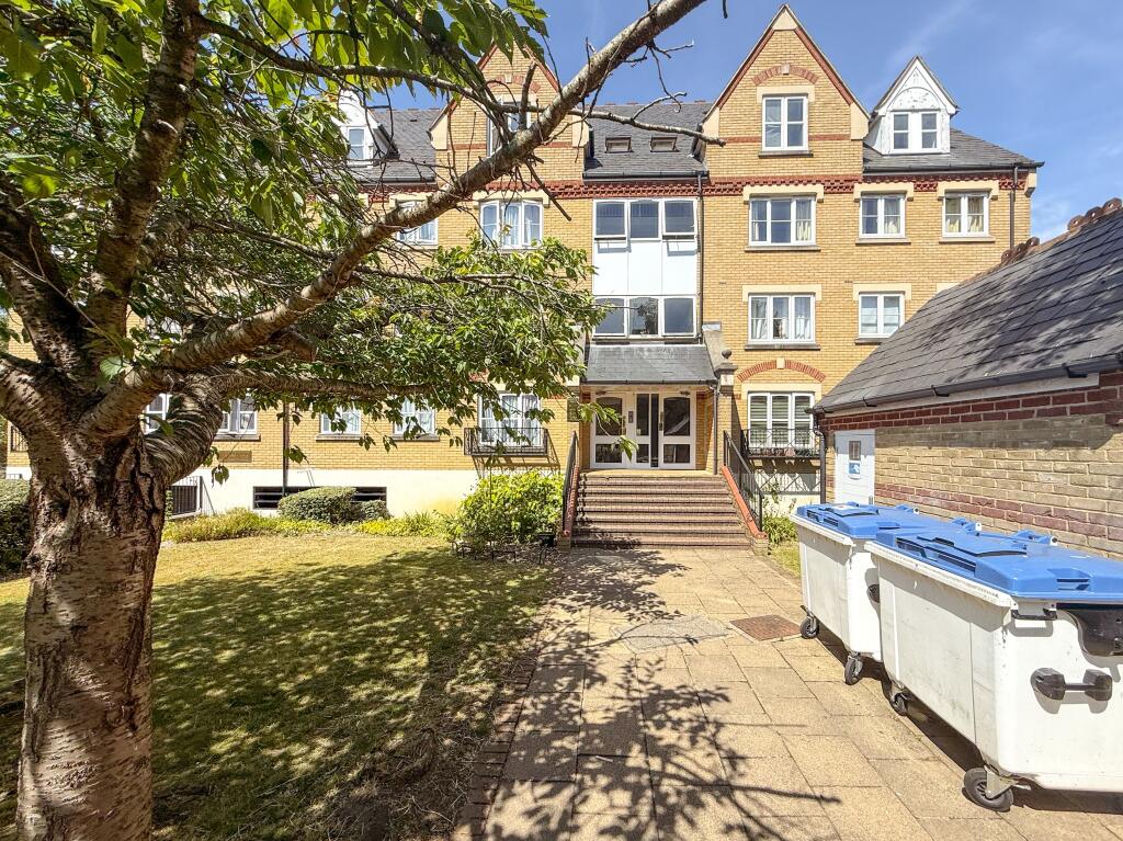 1 bed 1st Floor Flat for rent in Watford. From Belvoir - Watford