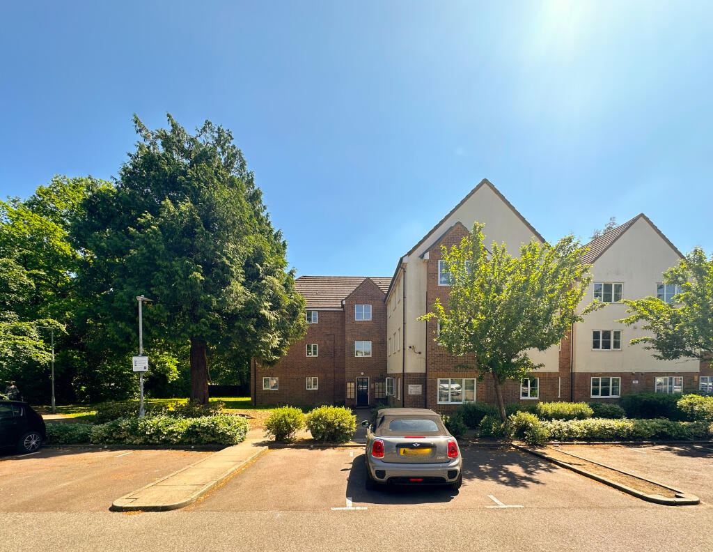 2 bed 1st Floor Flat for rent in Watford. From Belvoir - Watford