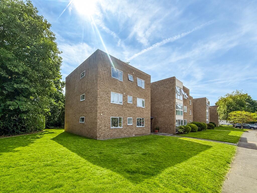 3 bed 1st Floor Flat for rent in Watford. From Belvoir - Watford 3 bed 1st Floor Flat for rent in Watford. From Belvoir - Watford