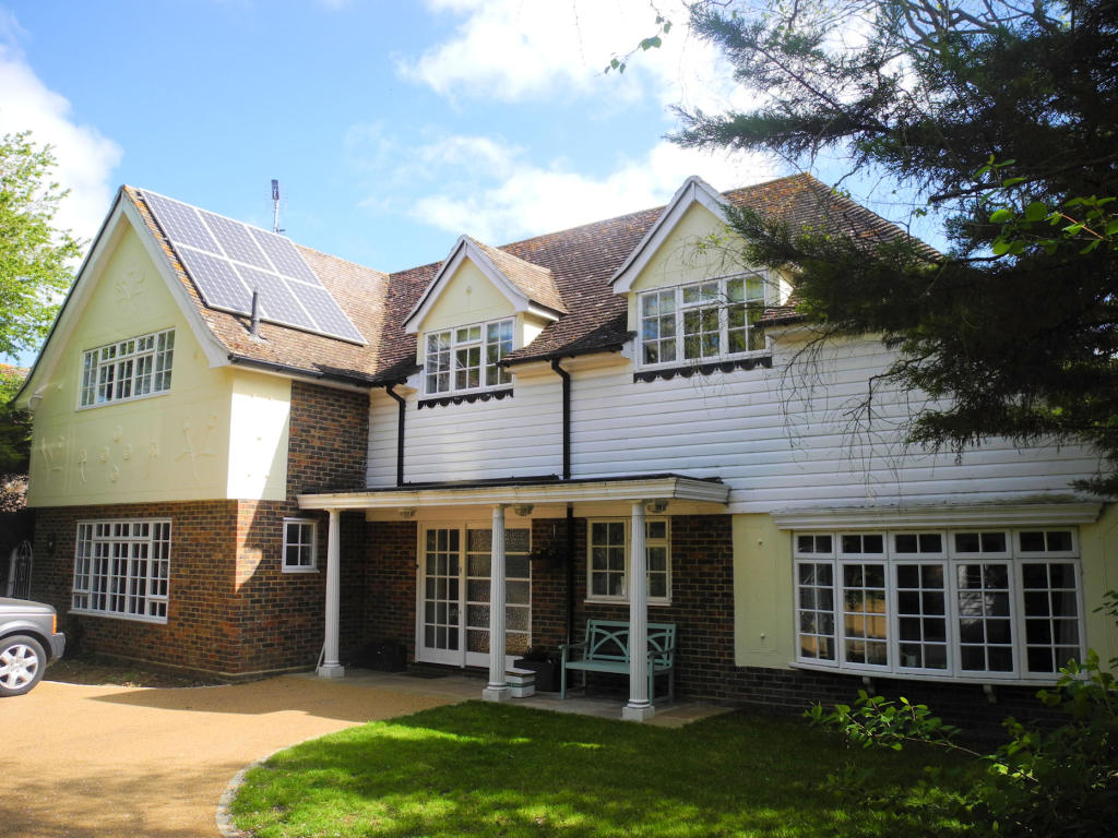 4 bed Detached for rent in Felsted. From Andersons of Felsted Limited - Hatfield Broad Oak