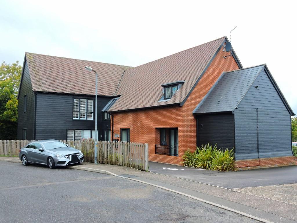 2 bed 1st Floor Flat for rent in Thaxted. From Andersons of Felsted Limited - Hatfield Broad Oak