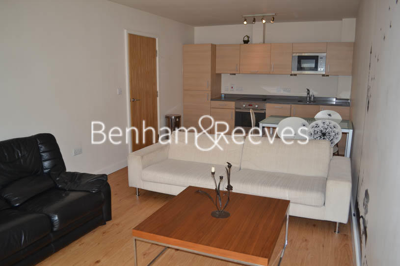 2 bed Apartment for rent in Hendon. From Benham & Reeves-  Beaufort Park Colindale - Beaufort Park Colindale
