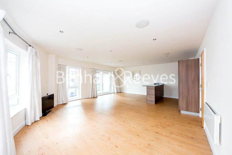 2 bed Apartment for rent in Hendon. From Benham & Reeves-  Beaufort Park Colindale - Beaufort Park Colindale