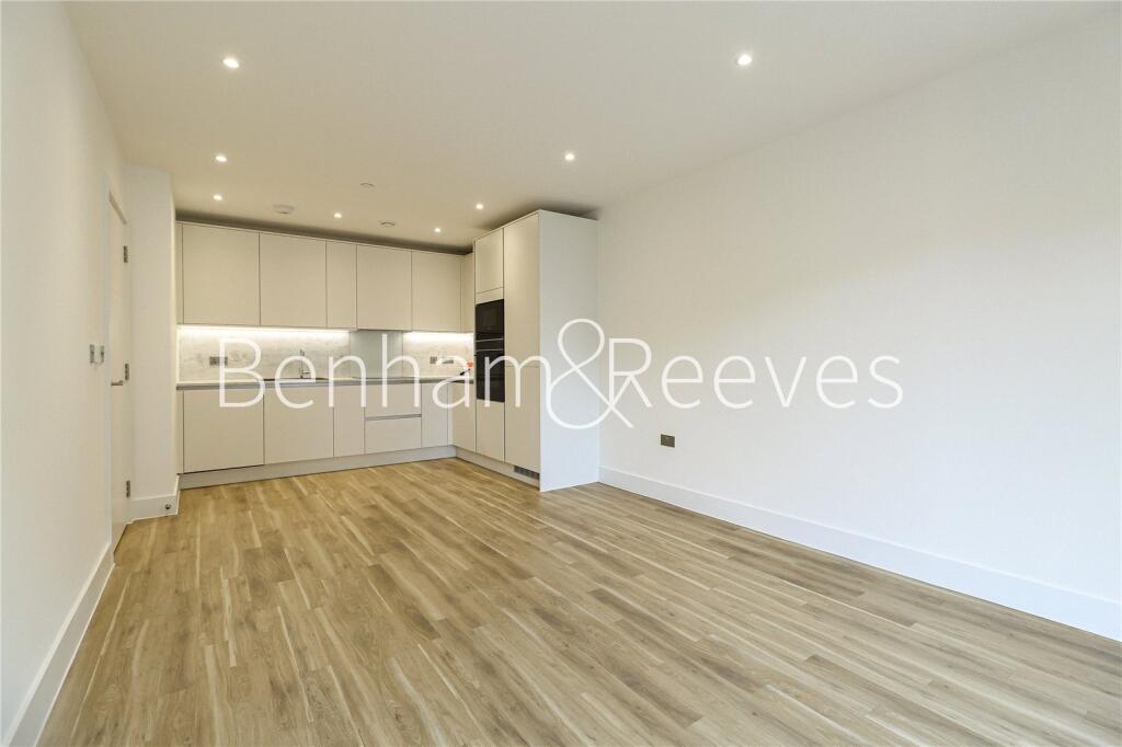 2 bed Apartment for rent in . From Benham & Reeves-  Beaufort Park Colindale - Beaufort Park Colindale