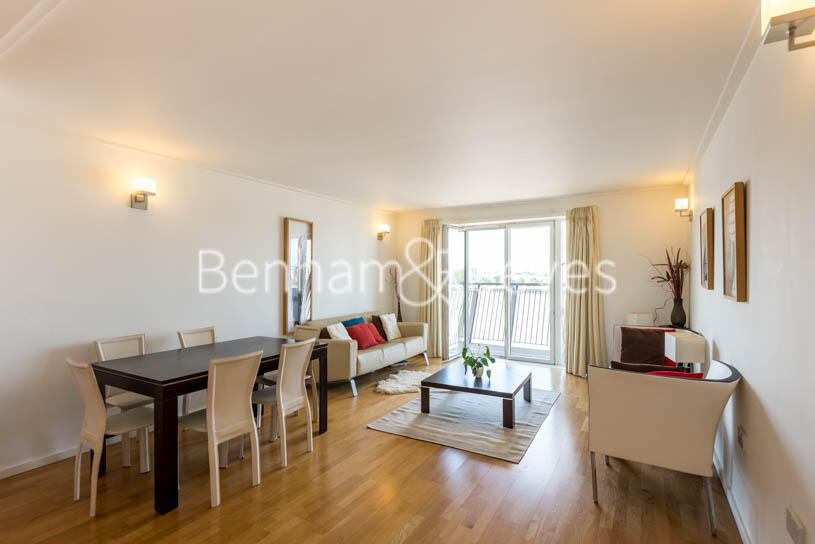 2 bed Apartment for rent in Poplar. From Benham & Reeves Lettings - Canary Wharf 2 bed Apartment for rent in Poplar. From Benham & Reeves Lettings - Canary Wharf