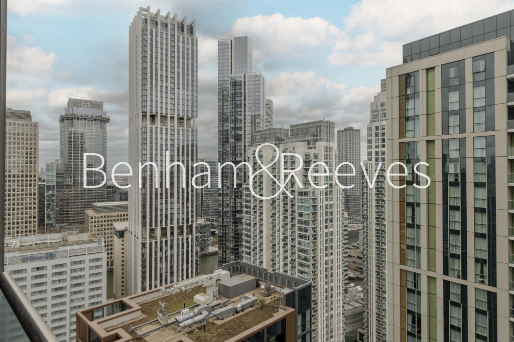 1 bed Apartment for rent in Poplar. From Benham & Reeves Lettings - Canary Wharf