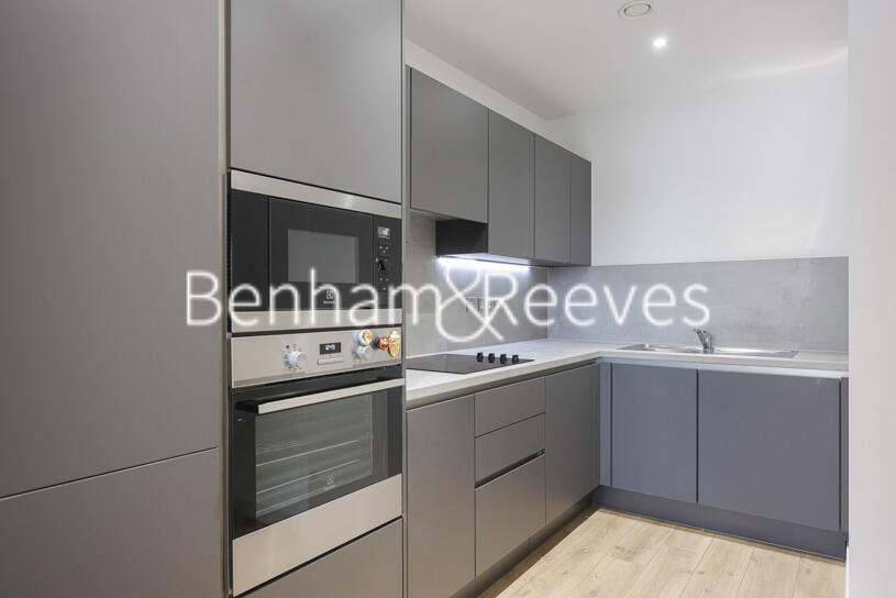1 bed Apartment for rent in West Ham. From Benham & Reeves Lettings - Canary Wharf 1 bed Apartment for rent in West Ham. From Benham & Reeves Lettings - Canary Wharf