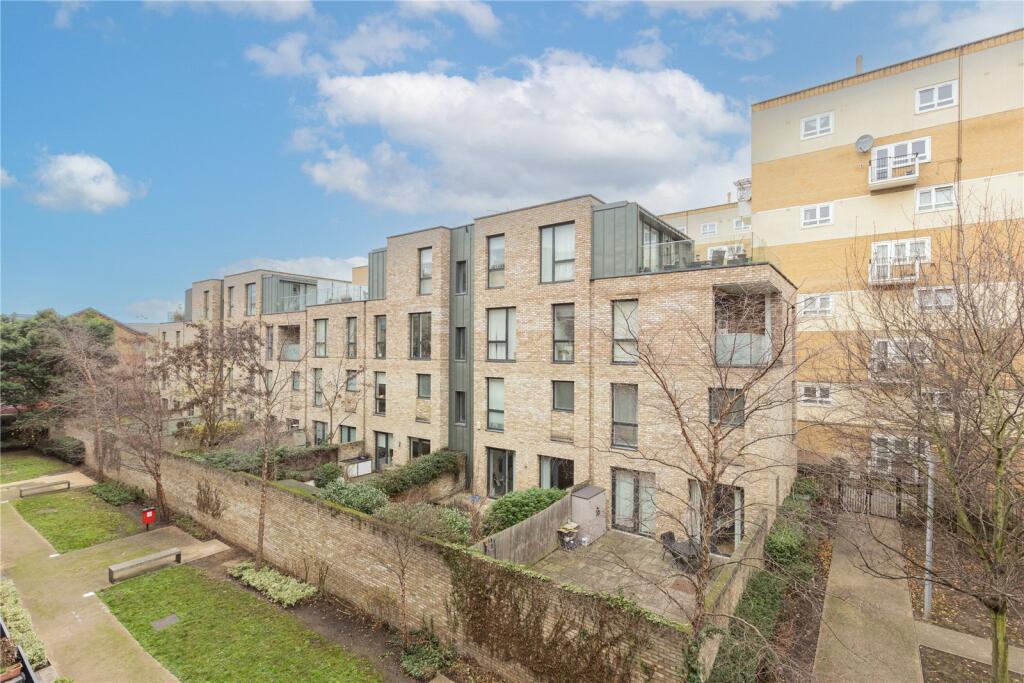 2 bed Apartment for rent in London. From Benham & Reeves - Hampstead - Hampstead