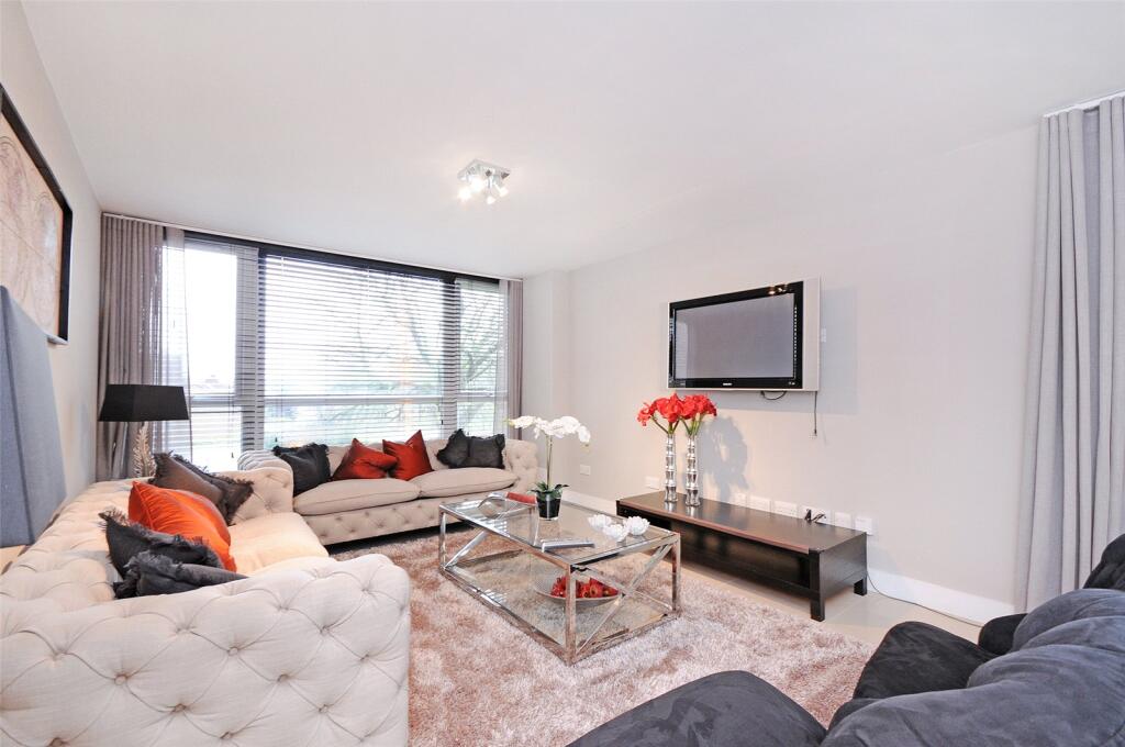 3 bed Apartment for rent in London. From Benham & Reeves - Hampstead - Hampstead
