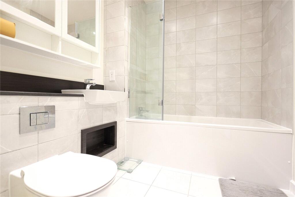 2 bed Apartment for rent in London. From Benham & Reeves - Hampstead - Hampstead