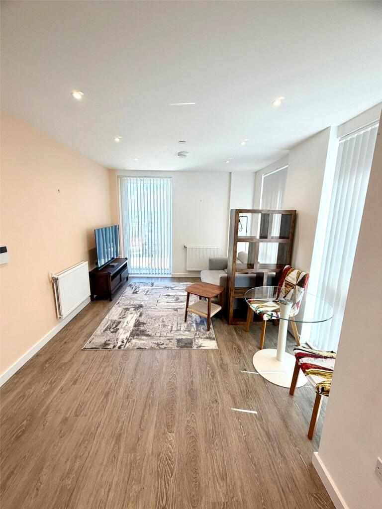 2 bed Apartment for rent in London. From Benham & Reeves - Hampstead - Hampstead
