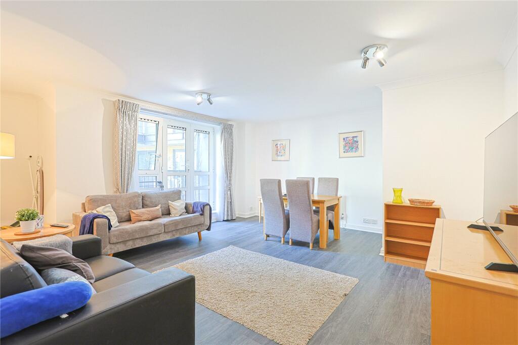 3 bed Apartment for rent in London. From Benham & Reeves - Hampstead - Hampstead