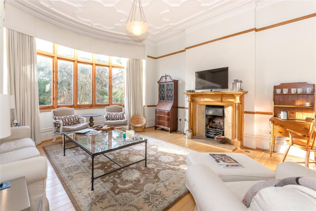 7 bed Detached for rent in Hampstead. From Benham & Reeves - Hampstead - Hampstead 7 bed Detached for rent in Hampstead. From Benham & Reeves - Hampstead - Hampstead