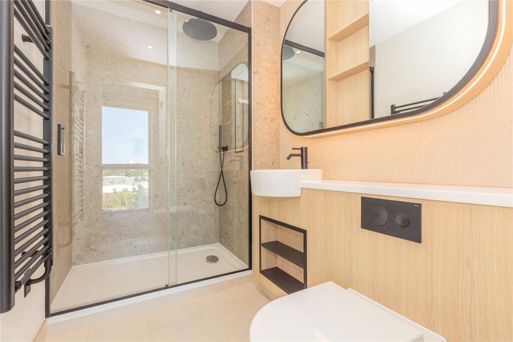 3 bed Apartment for rent in London. From Benham & Reeves - Hampstead - Hampstead