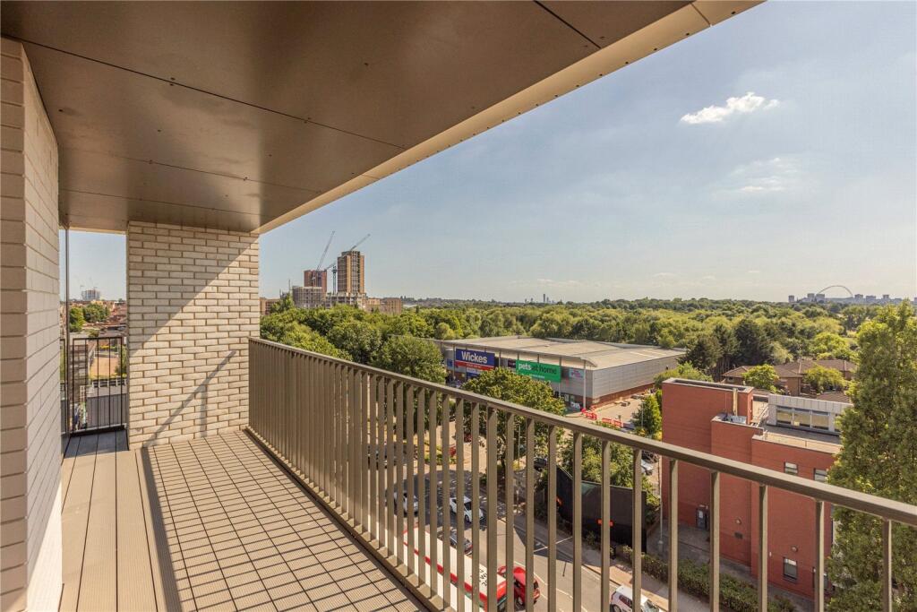 3 bed Apartment for rent in Hendon. From Benham & Reeves - Hampstead - Hampstead