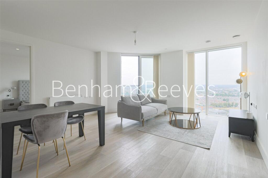 2 bed Apartment for rent in London. From Benham & Reeves- Highgate - Highgate