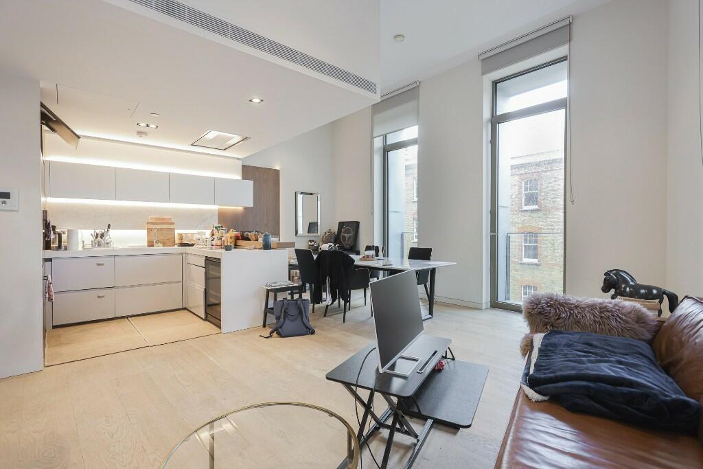 2 bed Duplex for rent in Westminster. From Benham & Reeves Lettings - Hyde Park