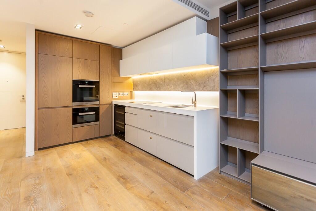 1 bed Duplex for rent in Westminster. From Benham & Reeves- Hyde Park - Hyde Park