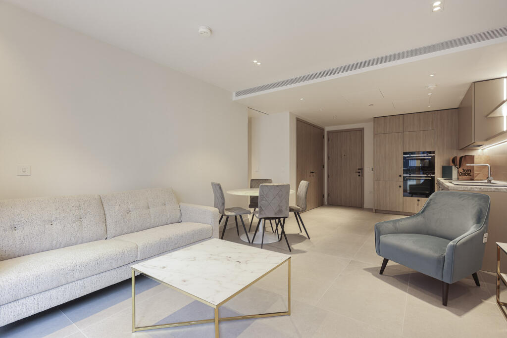 1 bed Apartment for rent in Camden Town. From Benham & Reeves- Hyde Park - Hyde Park