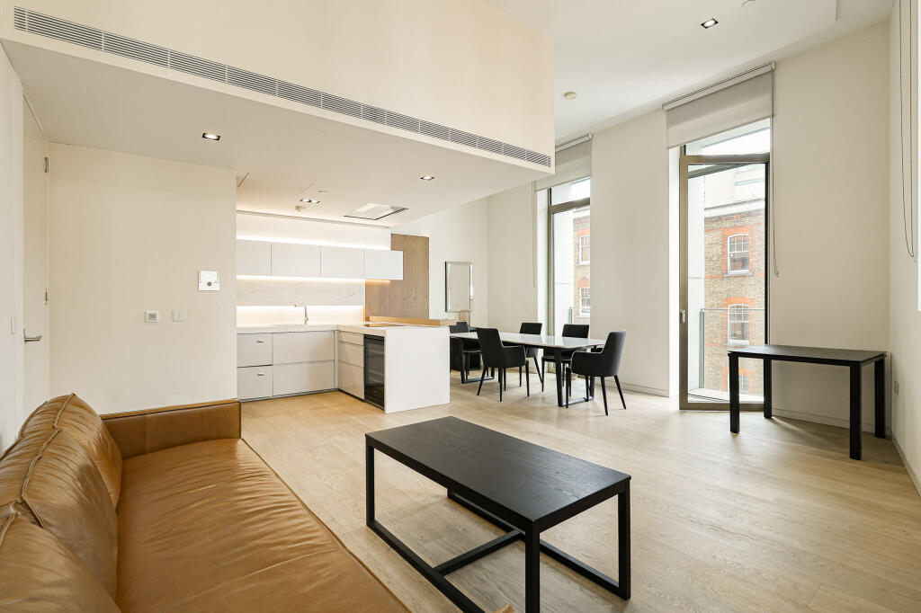 2 bed Duplex for rent in Westminster. From Benham & Reeves- Hyde Park - Hyde Park