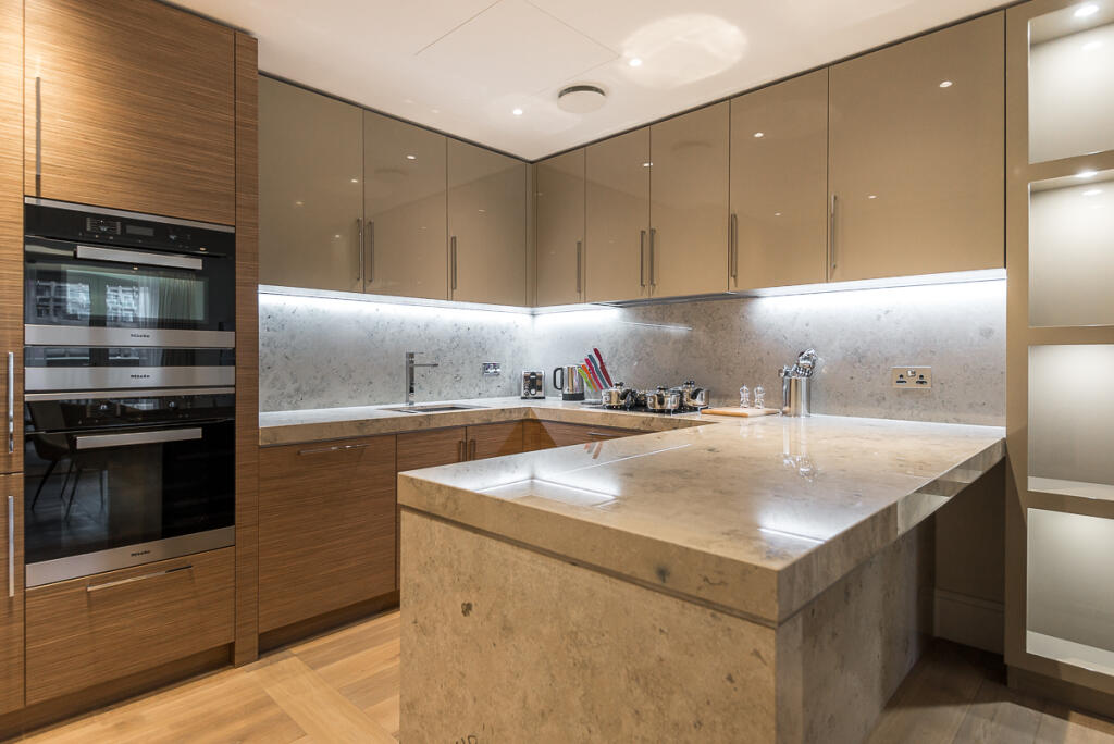 2 bed Apartment for rent in Westminster. From Benham & Reeves- Hyde Park - Hyde Park