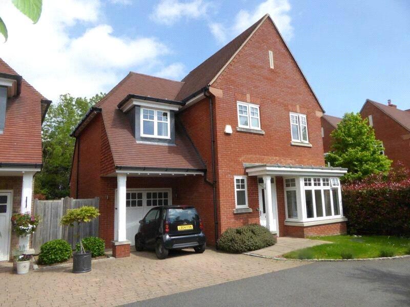 3 bed Detached for rent in Walton on the Hill. From Benham & Reeves - Imperial Wharf - Imperial Wharf 3 bed Detached for rent in Walton on the Hill. From Benham & Reeves - Imperial Wharf - Imperial Wharf