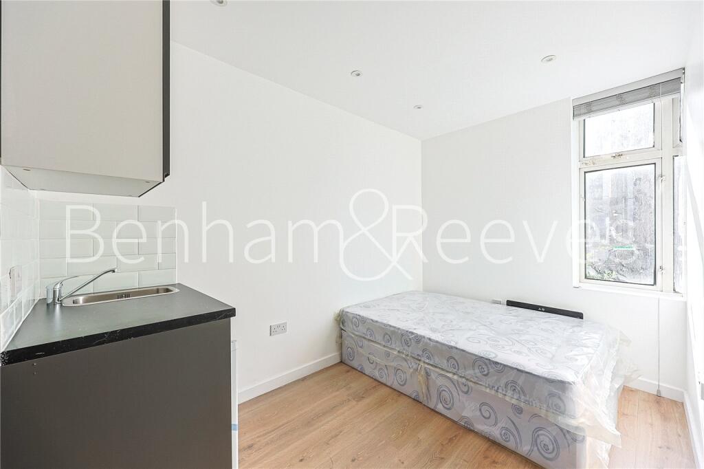 1 bed Apartment for rent in Wandsworth. From Benham & Reeves - Imperial Wharf - Imperial Wharf