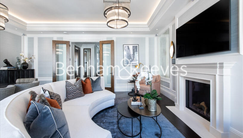 2 bed Apartment for rent in Kensington. From Benham & Reeves- Kensington - Kensington