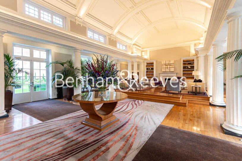 3 bed Apartment for rent in Kensington. From Benham & Reeves- Kensington - Kensington