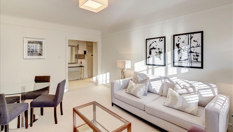2 bed Apartment for rent in Chelsea. From Benham & Reeves Lettings - Knightsbridge