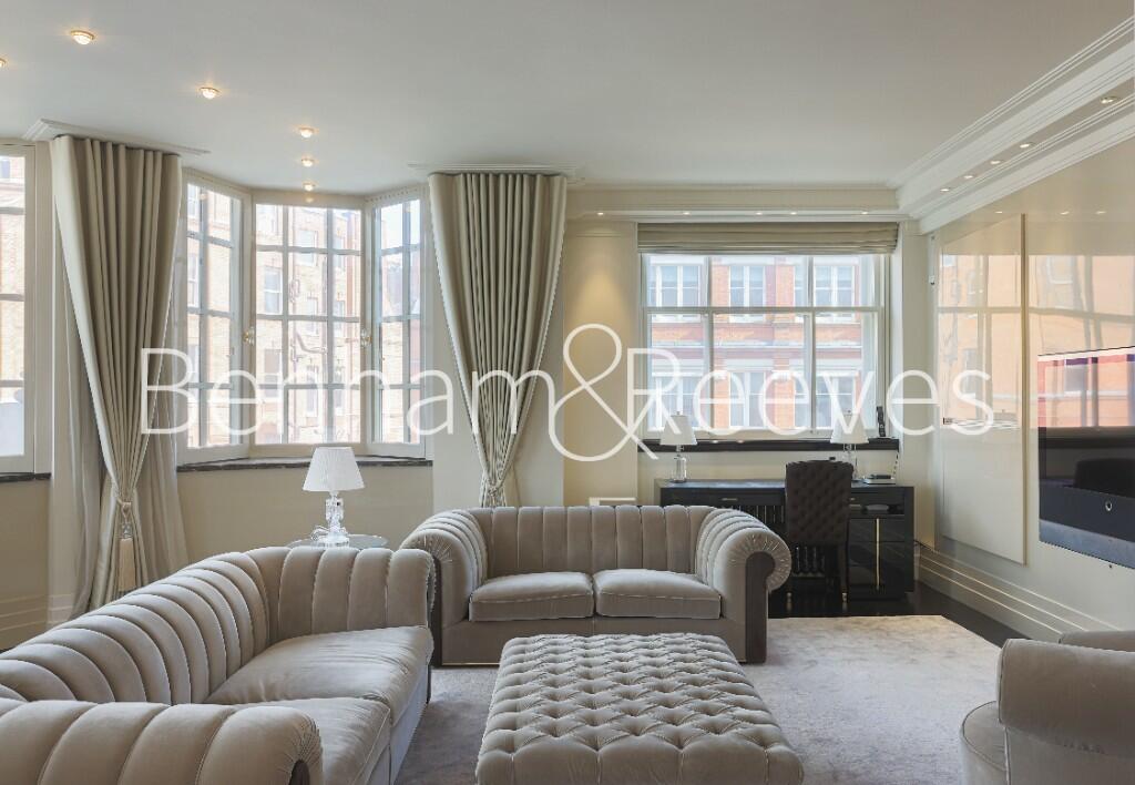 3 bed Apartment for rent in Chelsea. From Benham & Reeves Lettings - Knightsbridge