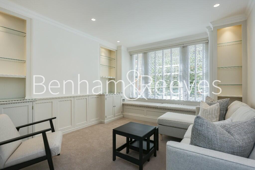 1 bed 1st Floor Flat for rent in London. From Benham & Reeves - Knightsbridge - Knightsbridge