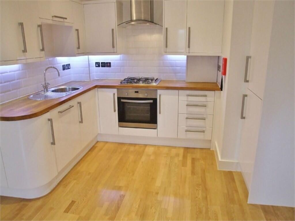 1 bed Apartment for rent in Croydon. From Benson & Partners - Croydon 1 bed Apartment for rent in Croydon. From Benson & Partners - Croydon