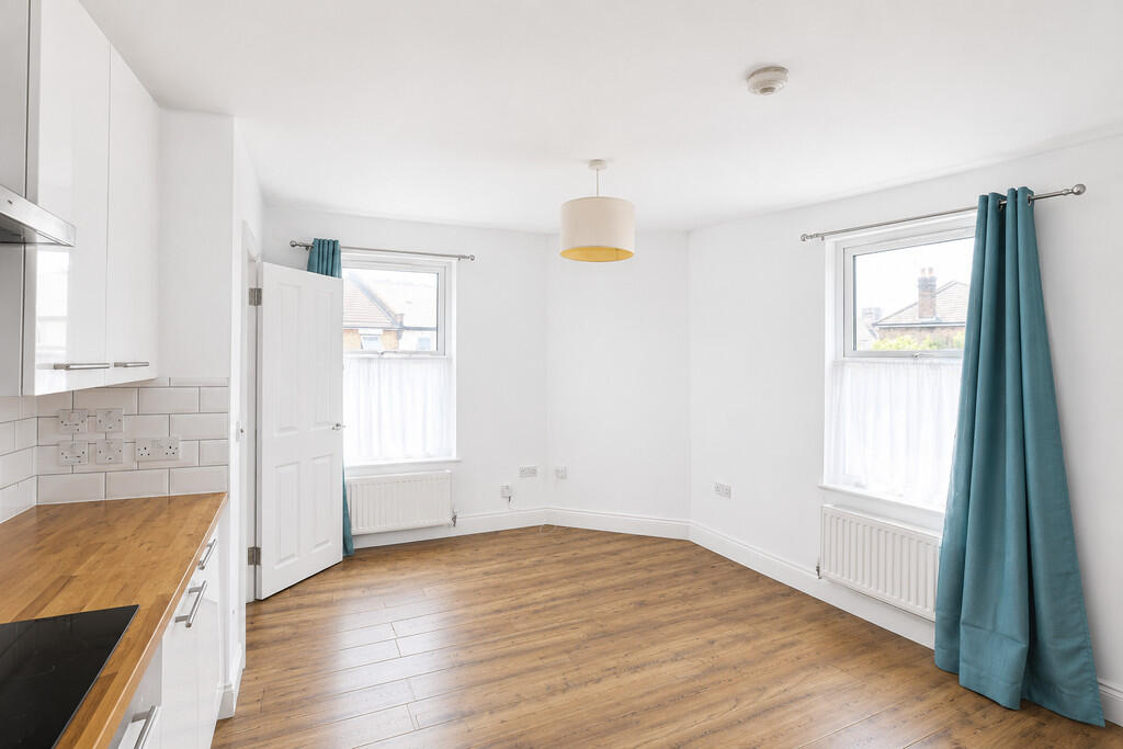 1 bed Apartment for rent in Croydon. From Benson & Partners - Croydon