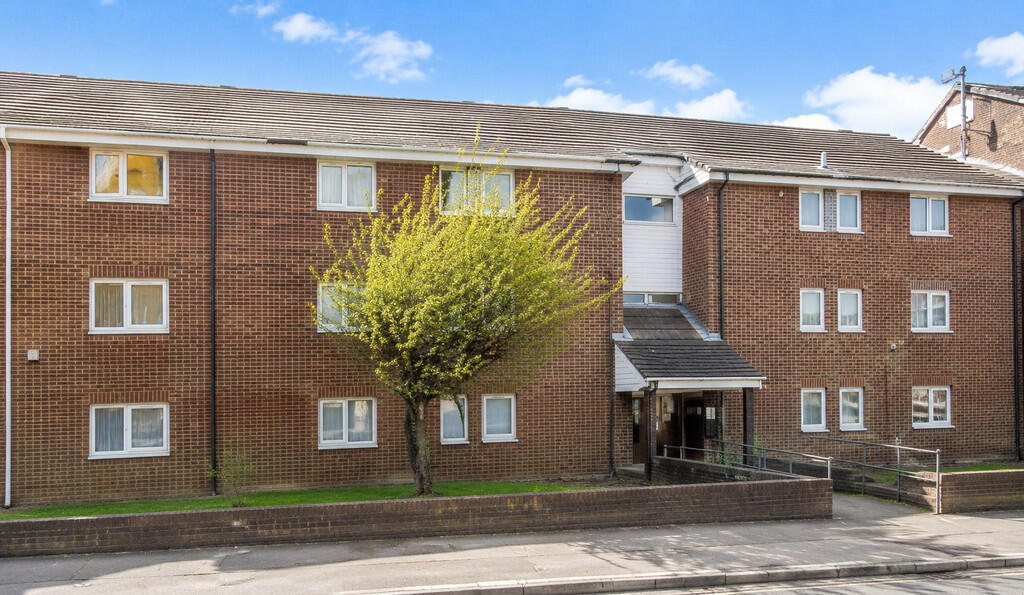 2 bed Apartment for rent in Croydon. From Benson & Partners - Croydon