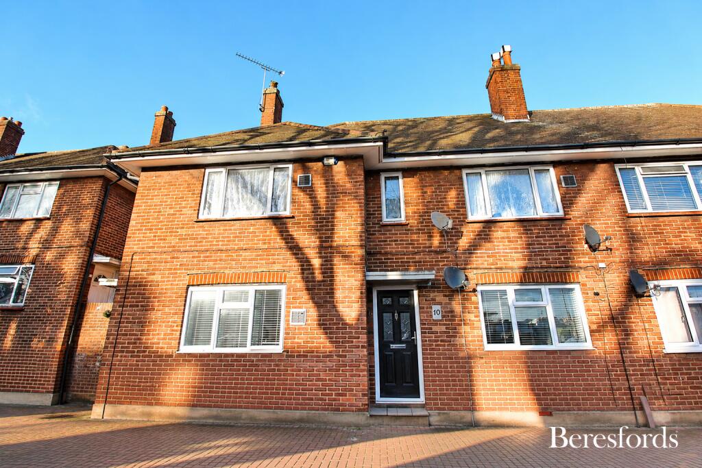 2 bed House (unspecified) for rent in Romford. From Beresfords - at Upminster 2 bed House (unspecified) for rent in Romford. From Beresfords - at Upminster