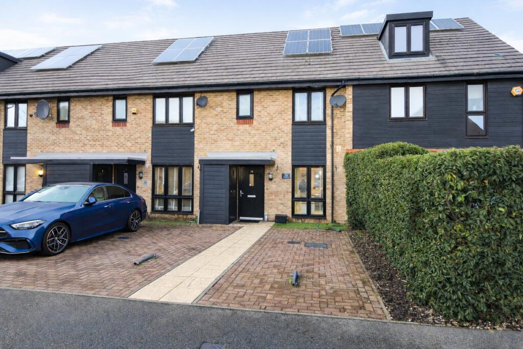 3 bed Mid Terraced House for rent in Hornchurch. From Beresfords - at Upminster