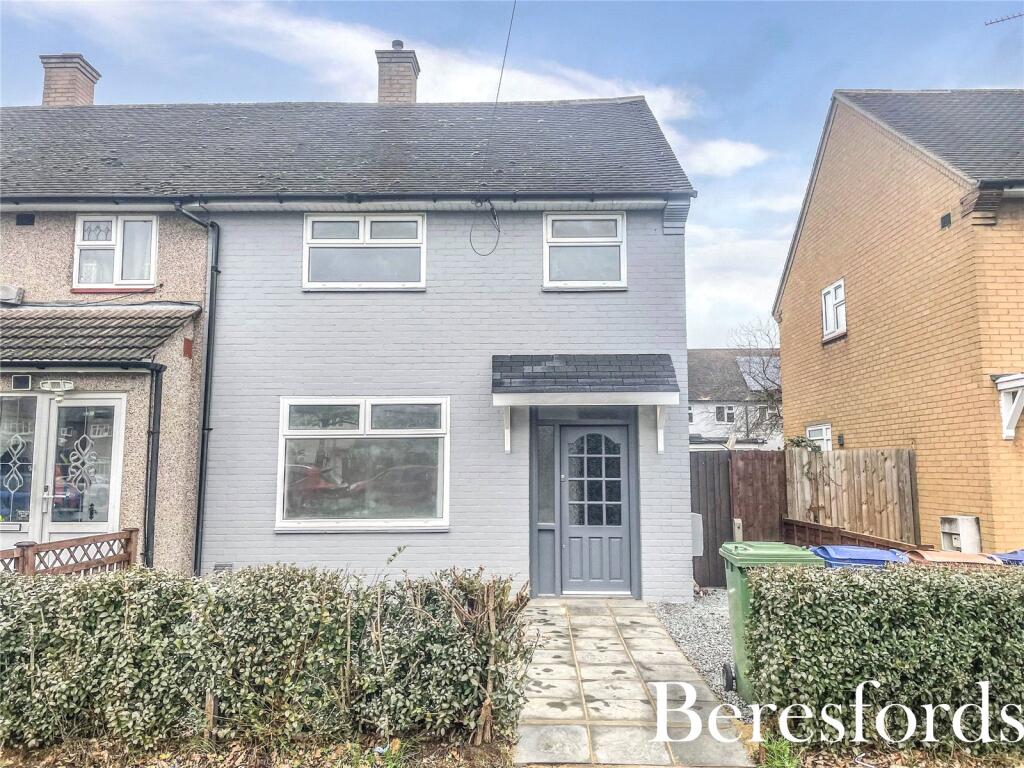 3 bed Mid Terraced House for rent in Aveley. From Beresfords - at Upminster