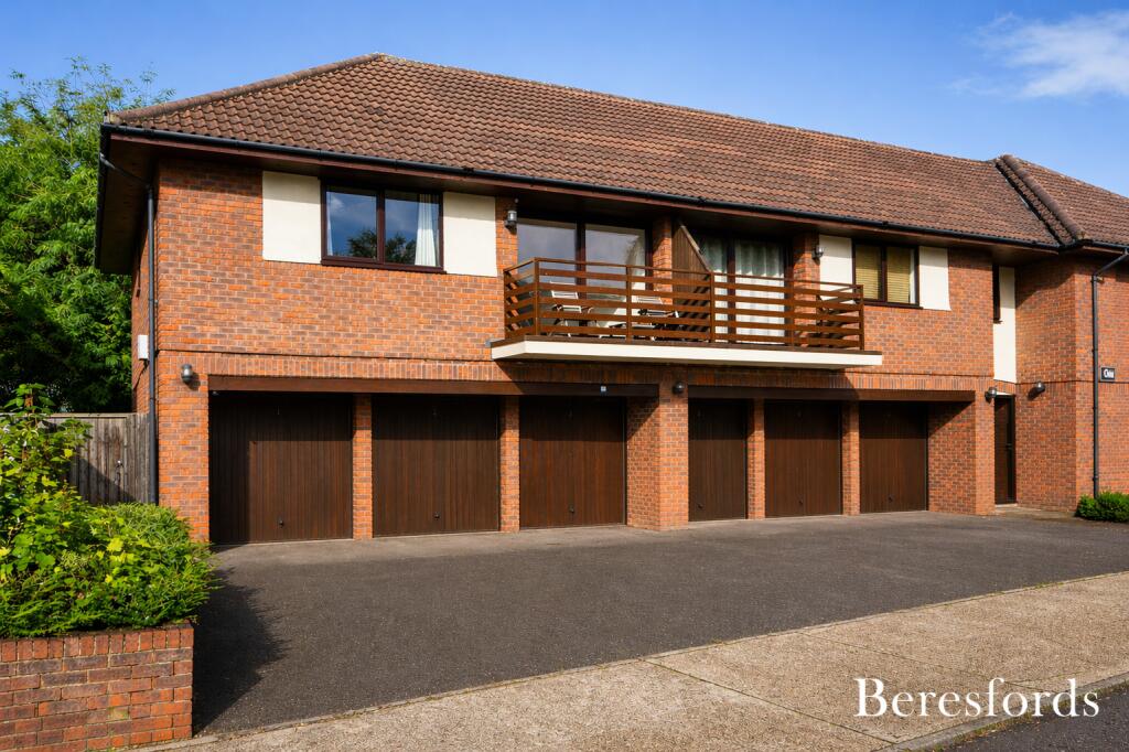 2 bed Apartment for rent in Romford. From Beresfords - at Upminster