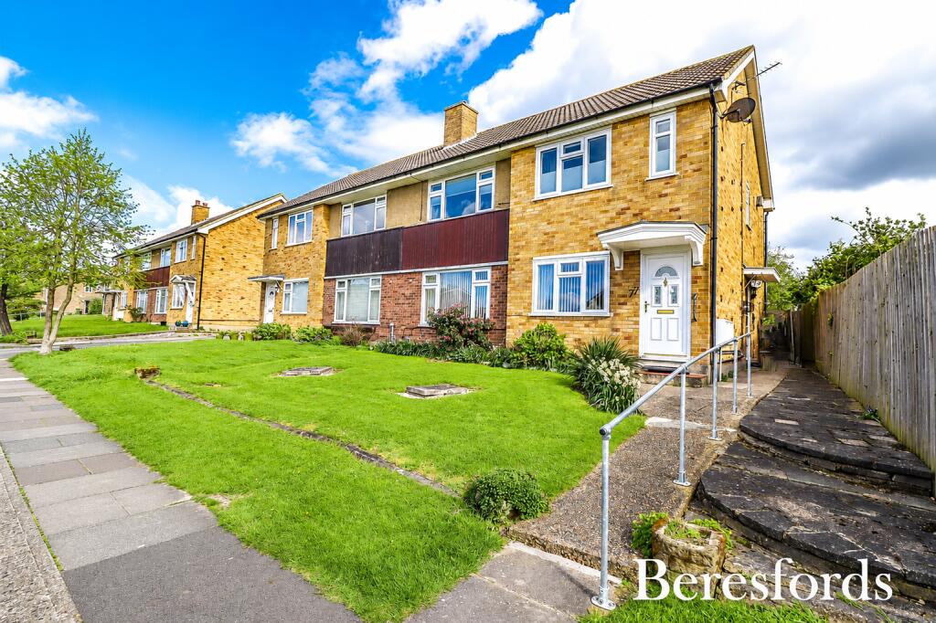 2 bed House (unspecified) for rent in Upminster. From Beresfords - at Upminster