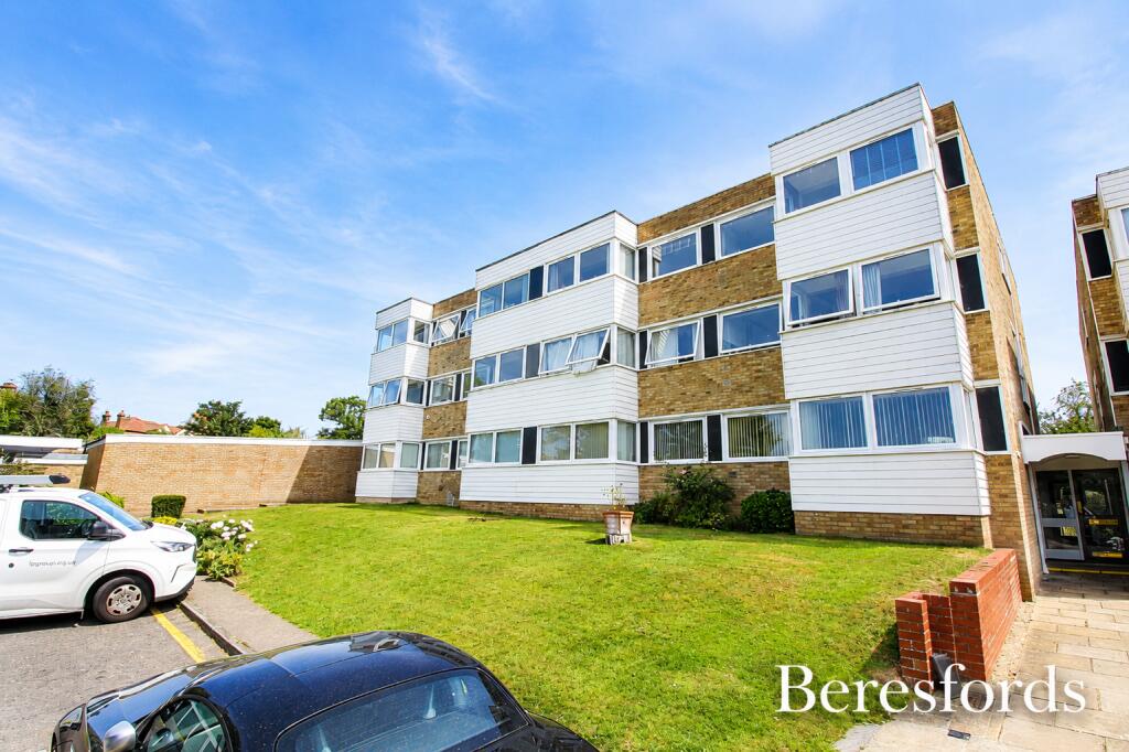 2 bed Apartment for rent in Upminster. From Beresfords - at Upminster