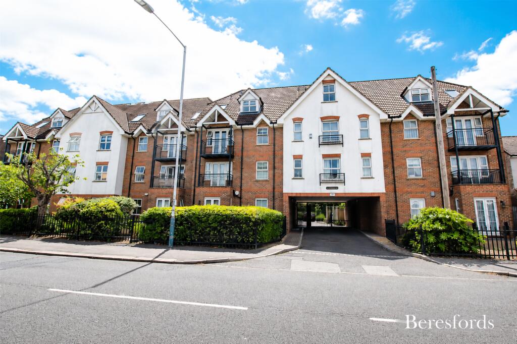 2 bed Apartment for rent in Romford. From Beresfords - at Upminster
