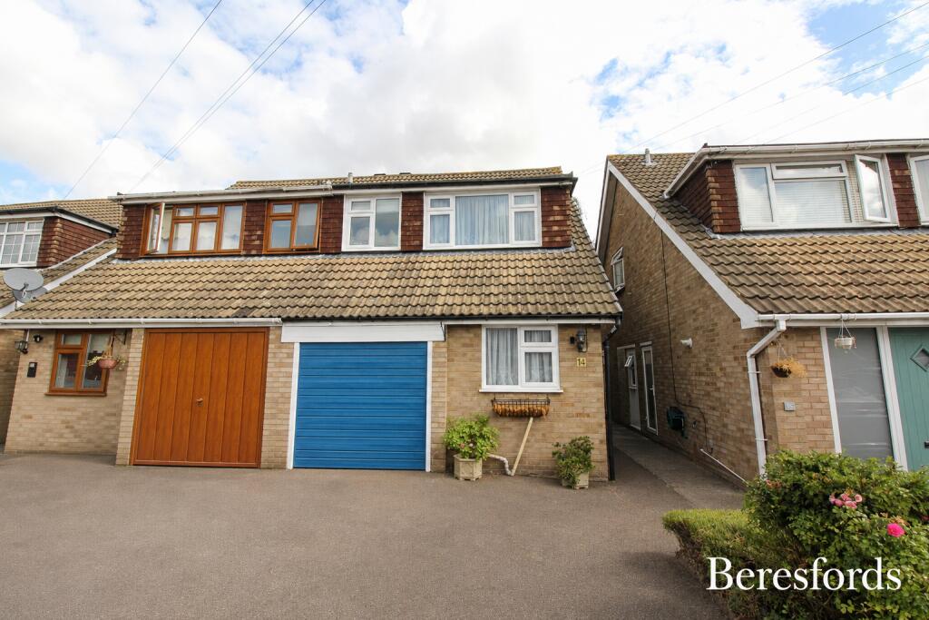 3 bed Semi Detached for rent in Hornchurch. From Beresfords - at Upminster