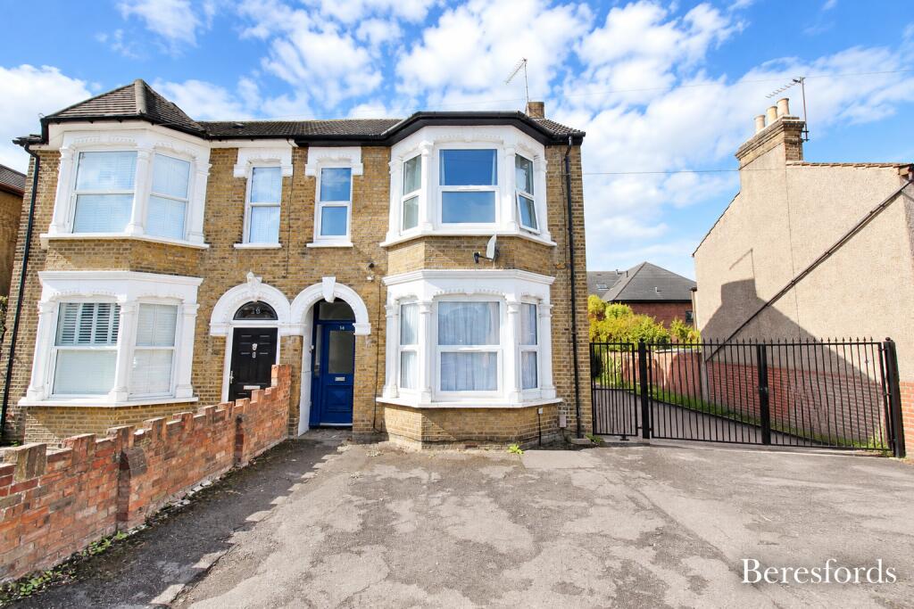 1 bed Apartment for rent in Romford. From Beresfords - at Upminster