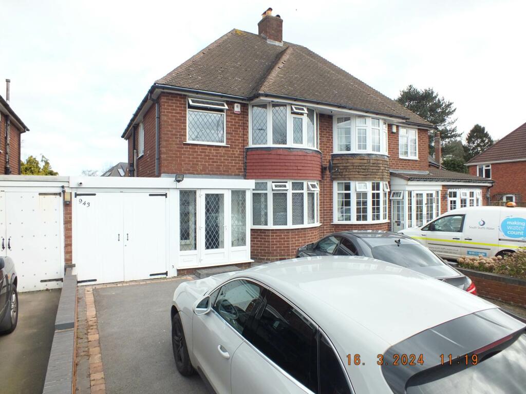 3 bed Semi-Detached House for rent in Birmingham. From Bergason - Sutton Coldfield