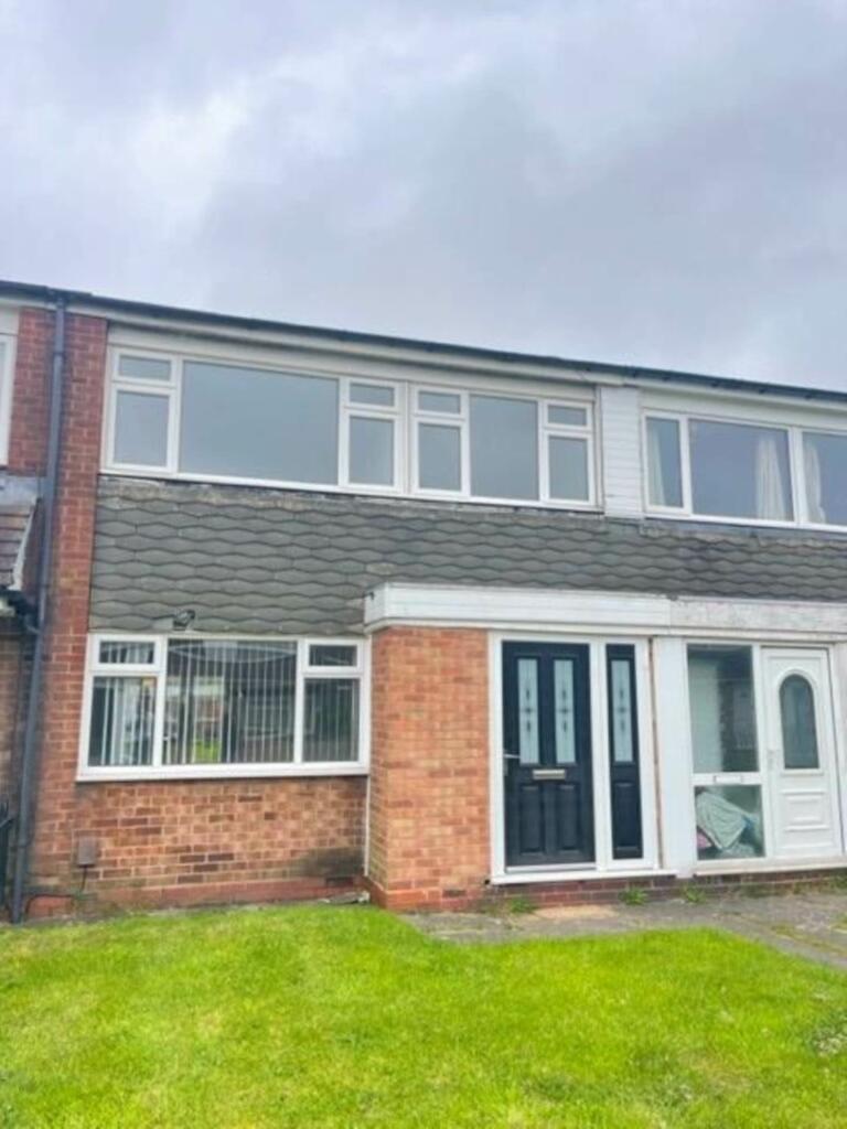 3 bed Semi-Detached House for rent in Water Orton. From Bergason - Sutton Coldfield