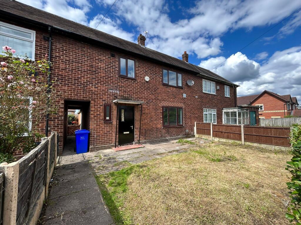 3 bed Mid Terraced House for rent in Manchester. From Bergins Estate Agents - Manchester
