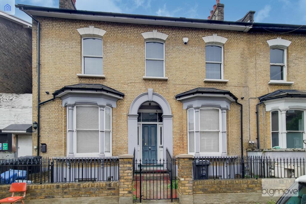 5 bed Apartment for rent in Hackney. From bigmove estate agents - Hackney 5 bed Apartment for rent in Hackney. From bigmove estate agents - Hackney